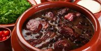 Tem feijoada com samba dia 25