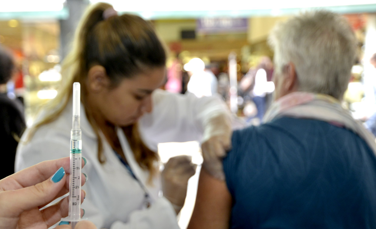  Vacina da febre amarela é para bebês acima de 9 meses e até idosos