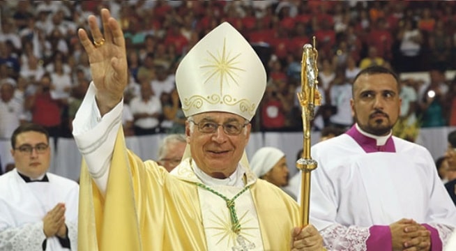 Bem-vindos os que nasceram para Deus na Vigília Pascal