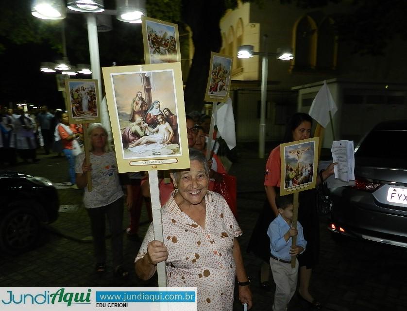 Via-Sacra no Centro leva Jesus a pontos de comércio do sexo