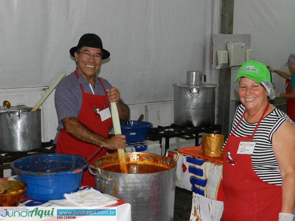 São mais de 800 voluntários da Festa Italiana