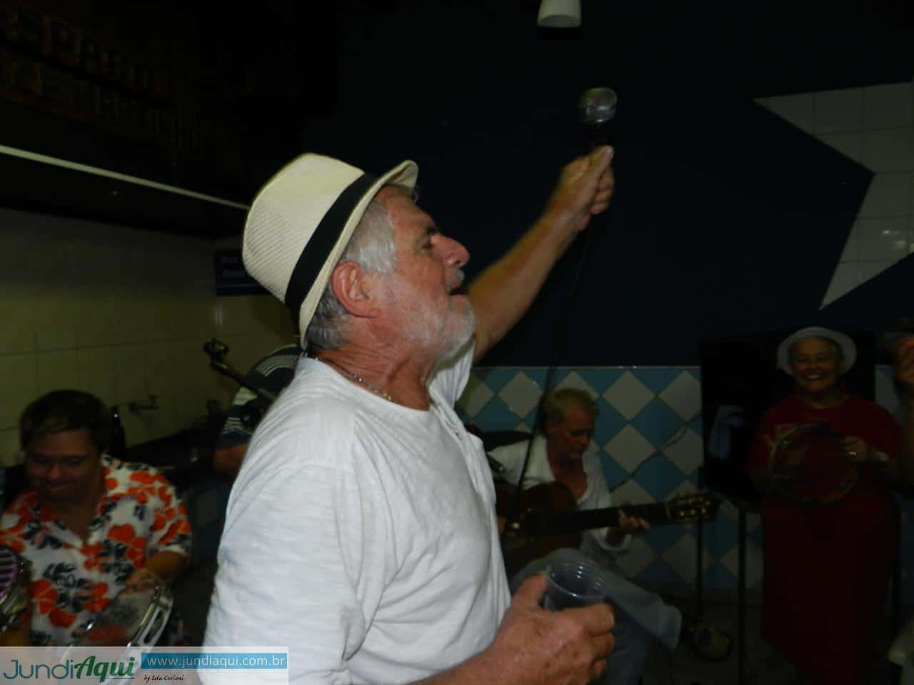 Wandão é homenageado por sua história no samba