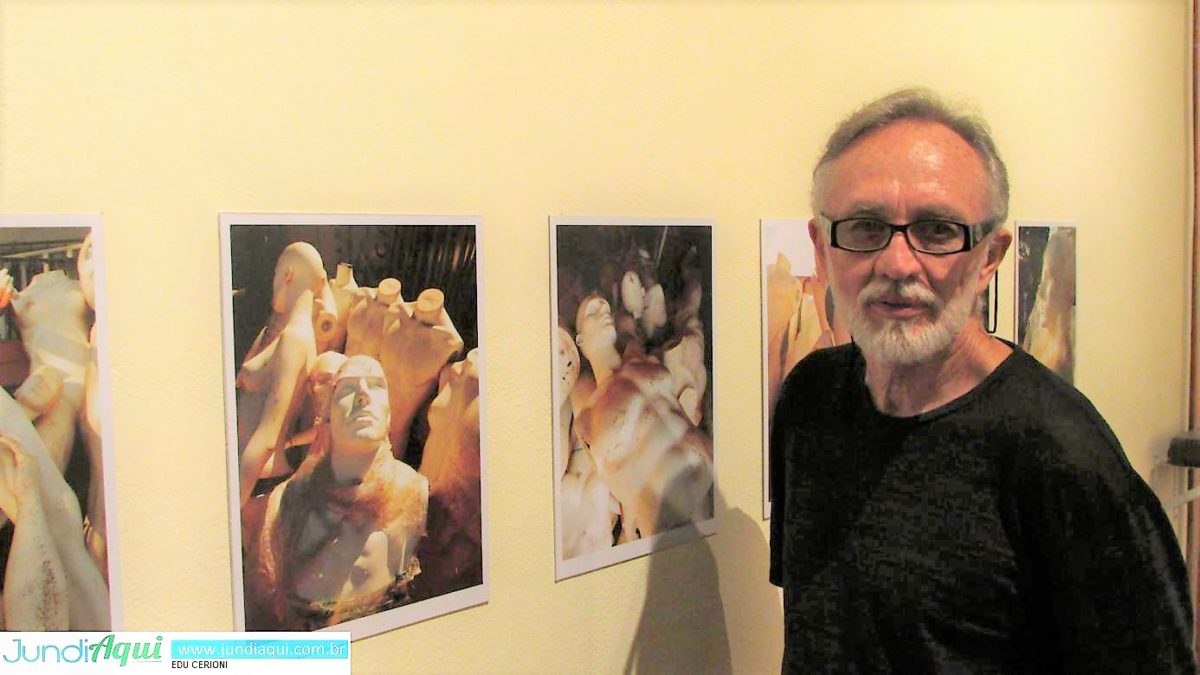 Mostra de João Borin: quando manequins passam o recado