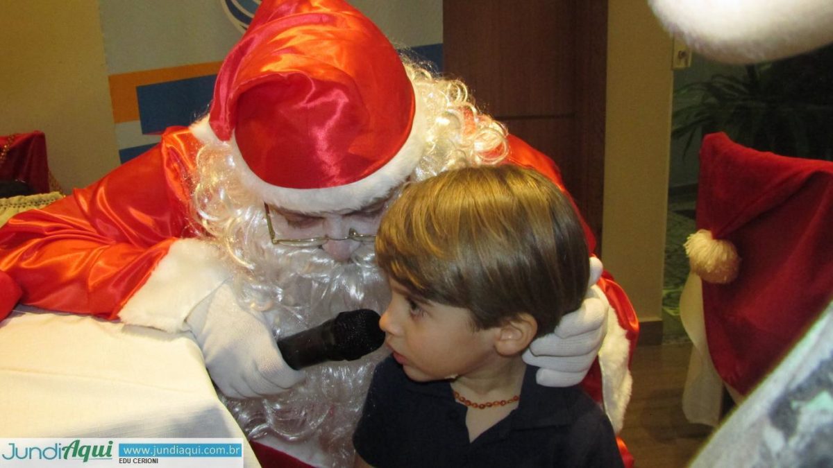 Papai Noel espalha alegria em festa do Rotary de Jundiaí Leste