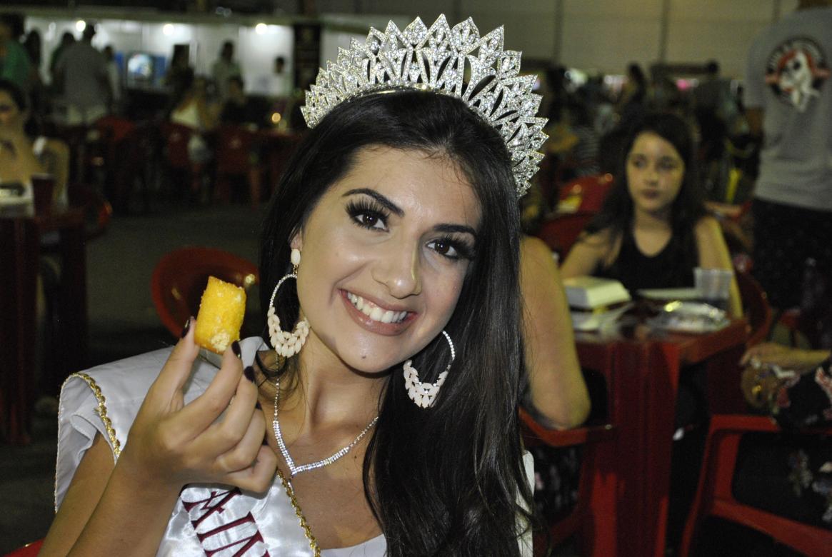  Aberta tenporada de almoço delicioso e baratinho na Festa da Uva