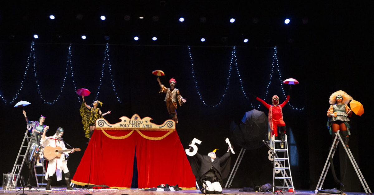 Domingo tem fábula musical de um beija-flor criança