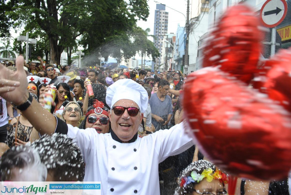 Recorde: desfile do Refogado do Sandi chega em 1.000 fotos