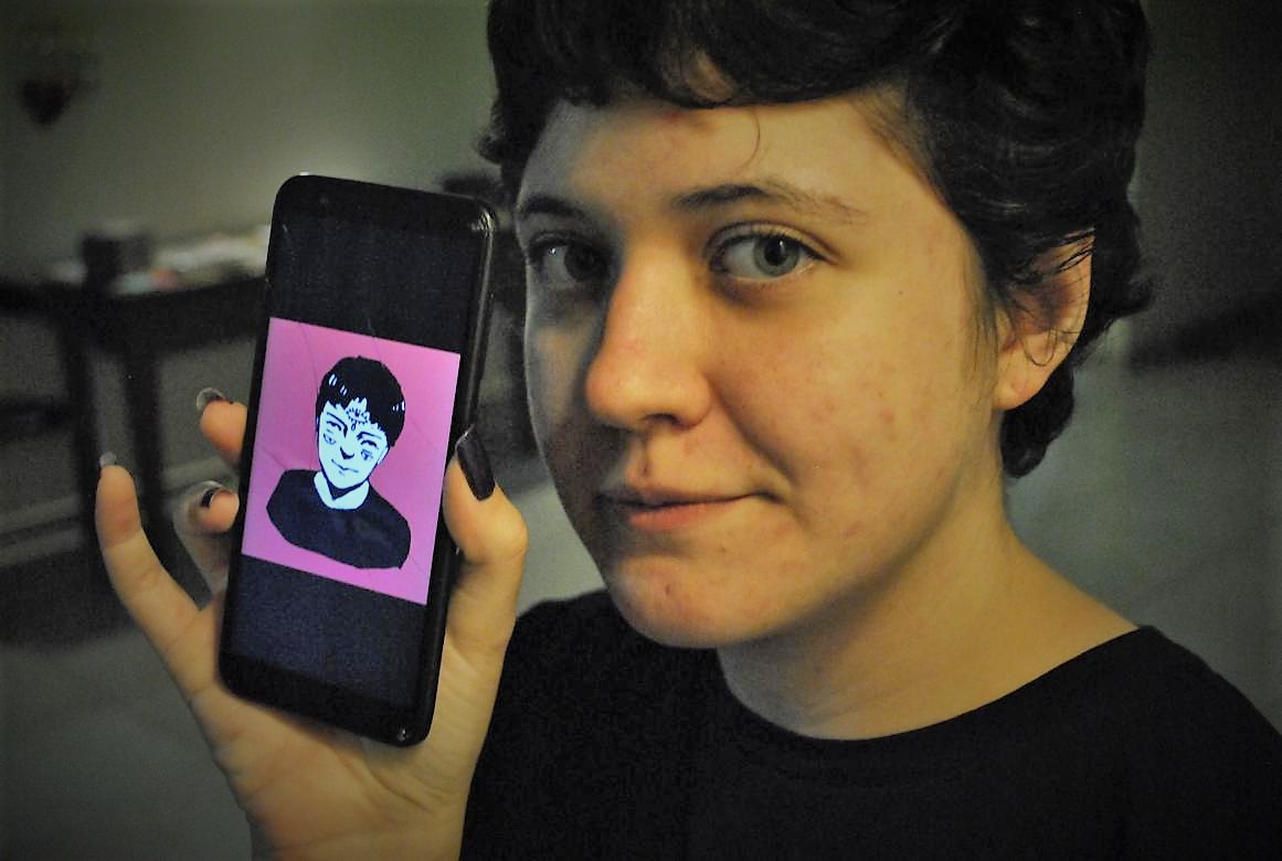  Digital arte de Alice Borsolari mostra sua cara em exposição