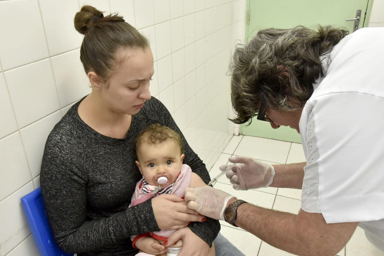  De recém-nascido a 14 anos: são 16 diferentes vacinas nas UBSs