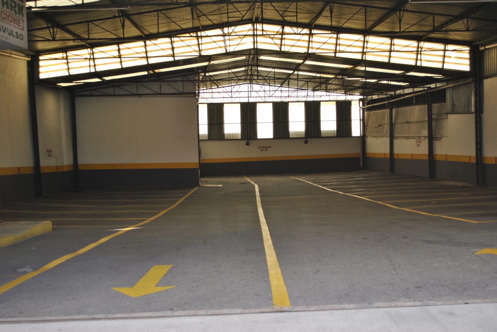 Prefeito de Jundiaí decreta fechamento de comércios, clubes e casas noturnas