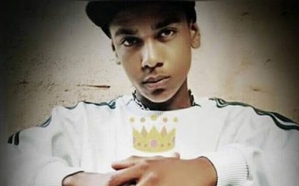 Silenciaram a poesia com uma pedra…