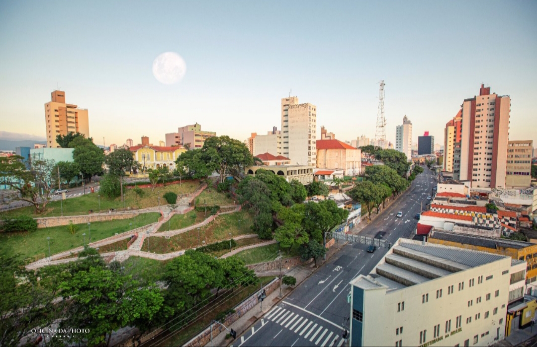  Corona Lua de presente na quarentena: você nunca viu Jundiaí assim