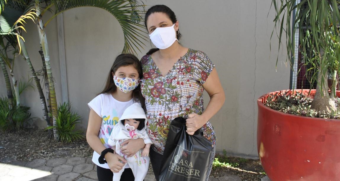  Mães sorteadas recebem kit do Vinho Dom Bosco