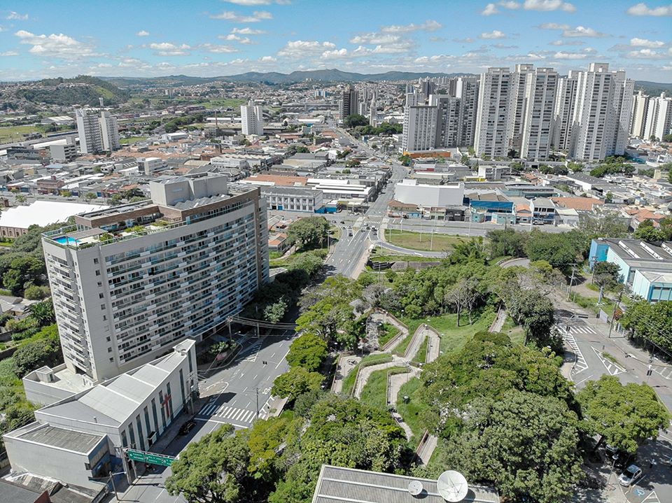  “Estadão” traz pujança e “Folha” destaca alerta do Banco Central sobre Jundiaí