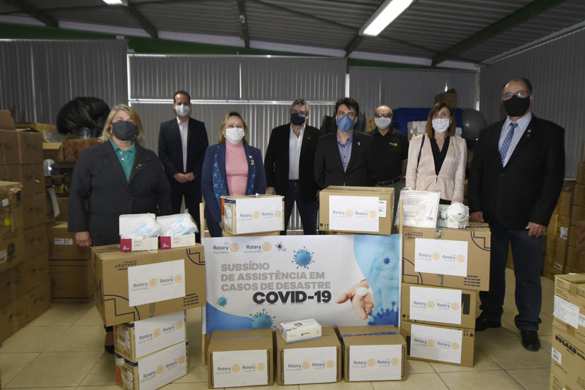 Rotary International doa EPIs para Saúde de Jundiaí