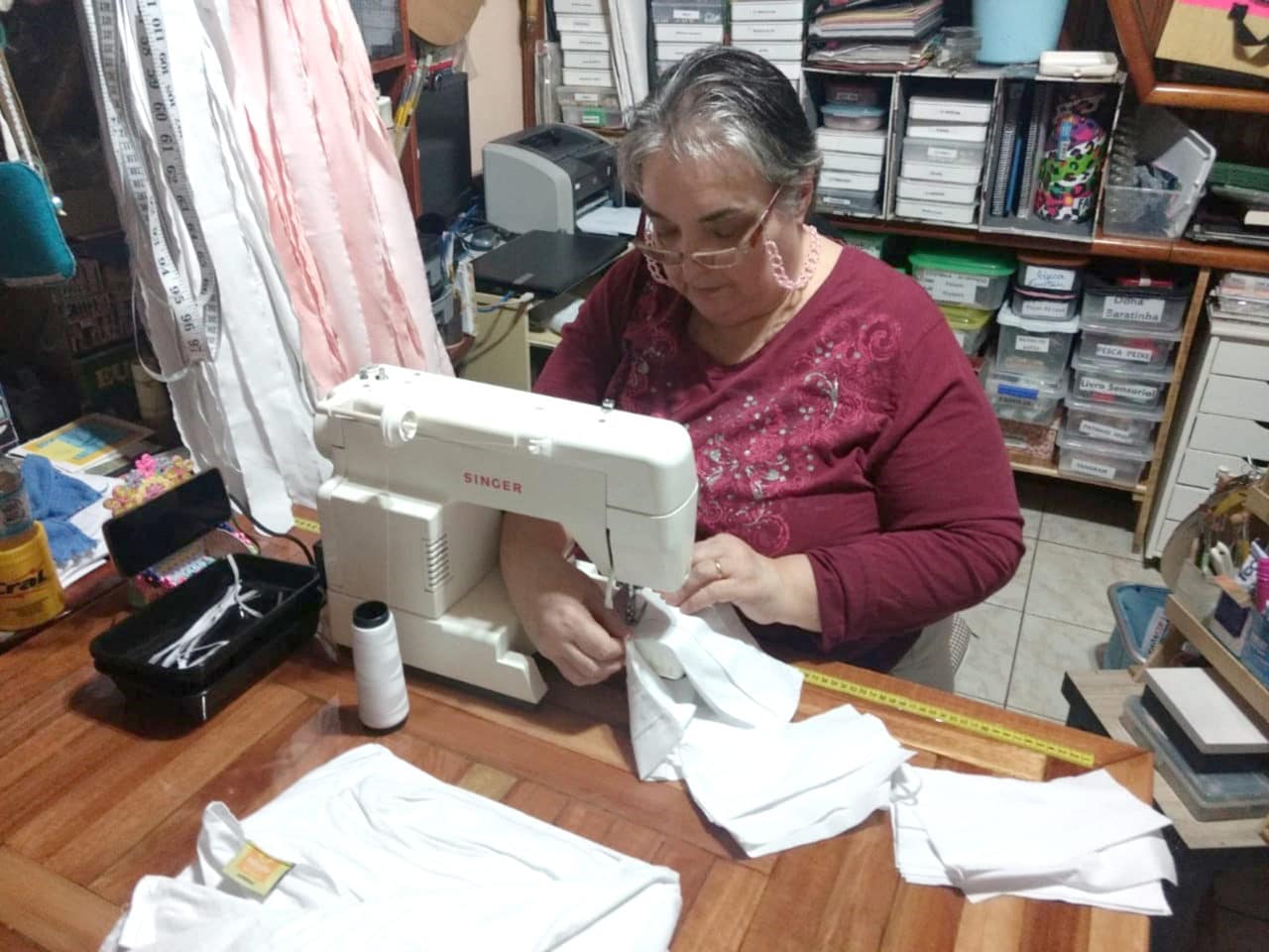 Artesãs do “Jundiaí Feito à Mão” doam 1,2 mil máscaras