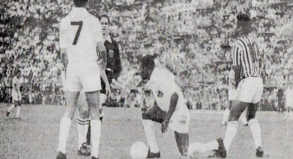 Dos mais de mil gols de Pelé, três foram em cima do Paulista de Jundiaí