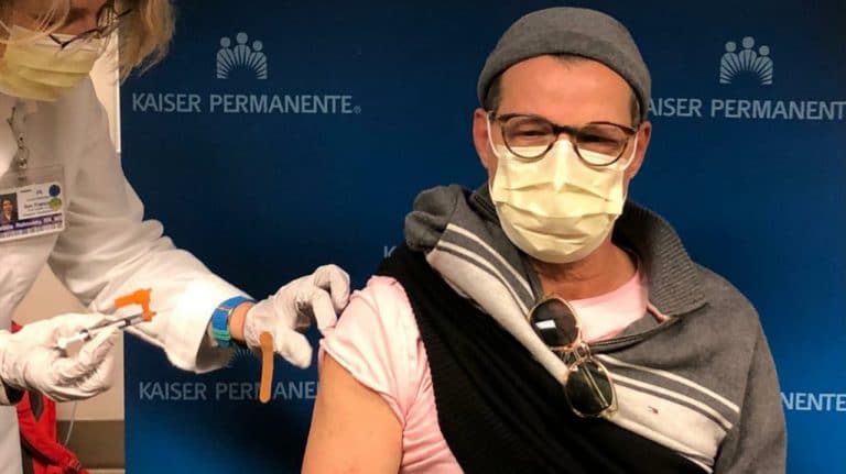  Enfermeiro jundiaiense tomou duas doses da vacina nos EUA
