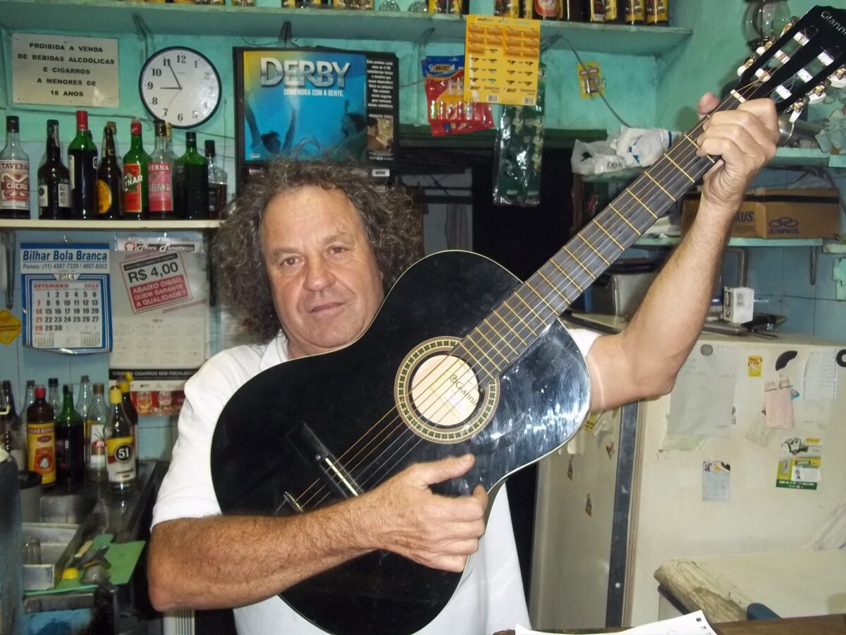 Viola de Casarini agora é só saudade. História começou com “Meu Fuscão”