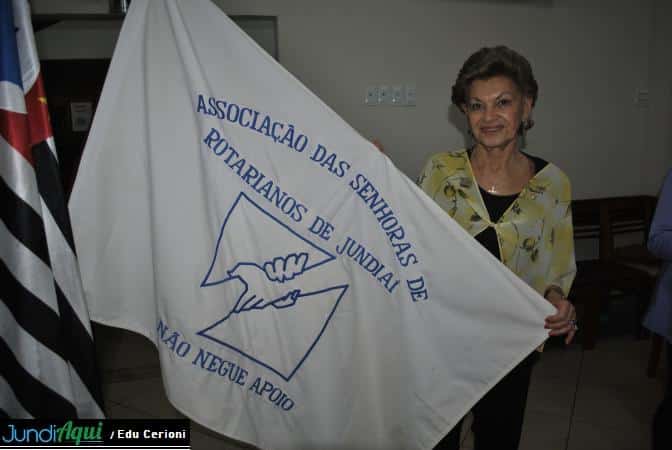 Senhoras de Rotarianos, as “formigas atômicas”