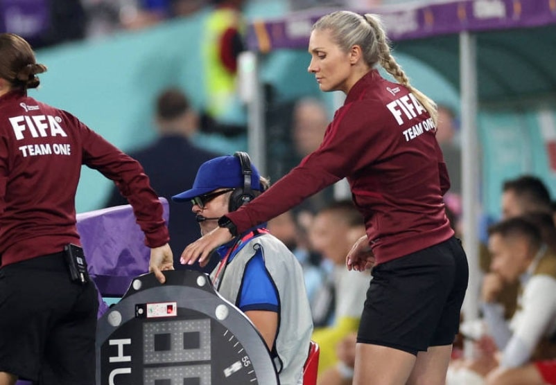  Neuza Back, bandeirinha que treina em Jundiaí, atuará em jogo da Copa