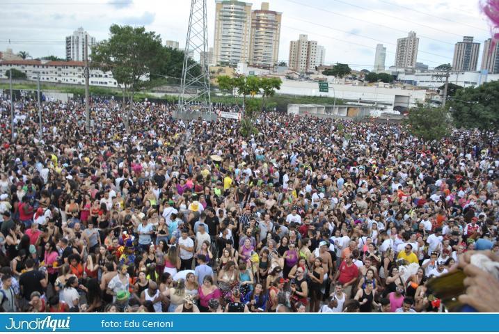 Um mar de alegria no desfile do Chupa – fotos parte 1