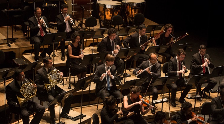 Concertos: 25 anos em nome da música