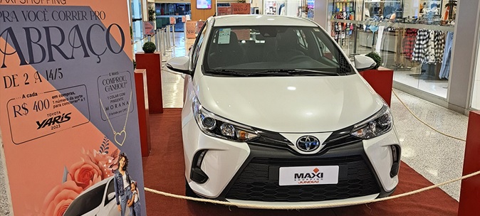 Maxi Shopping sorteia Yaris de Dia das Mães