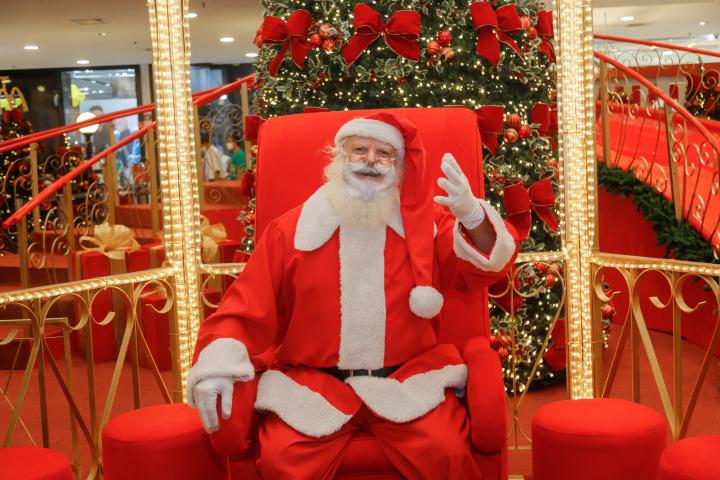 Papai Noel mais conhecido da cidade mora na Colônia