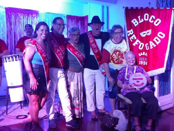 Pérola: rainha e jubileu do Refogado
