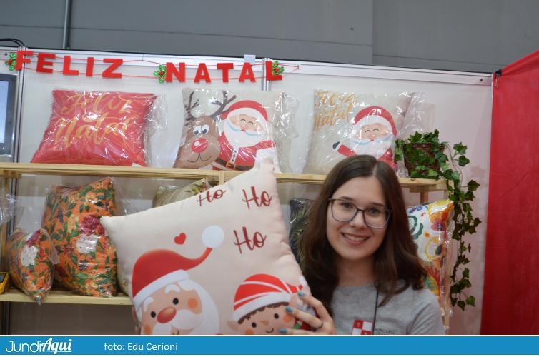  Olha cada presente legal de Natal da FENS