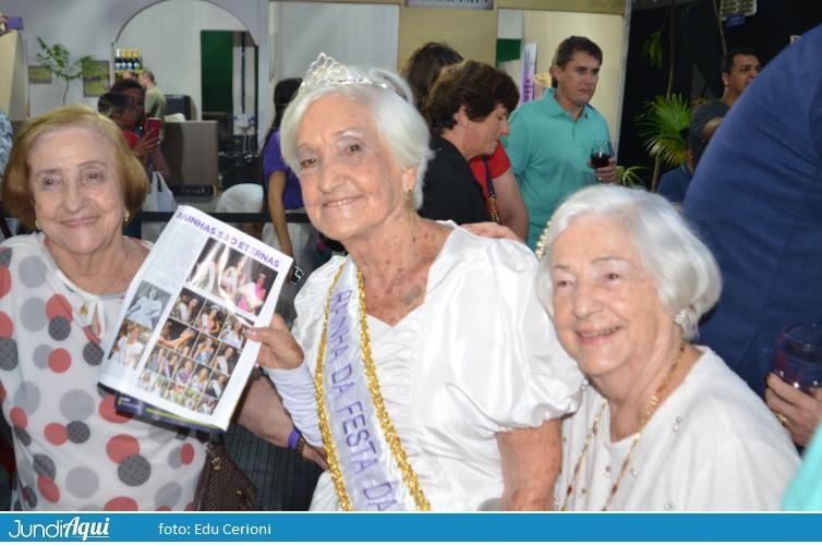 Entre rainhas e princesas da Festa da Uva