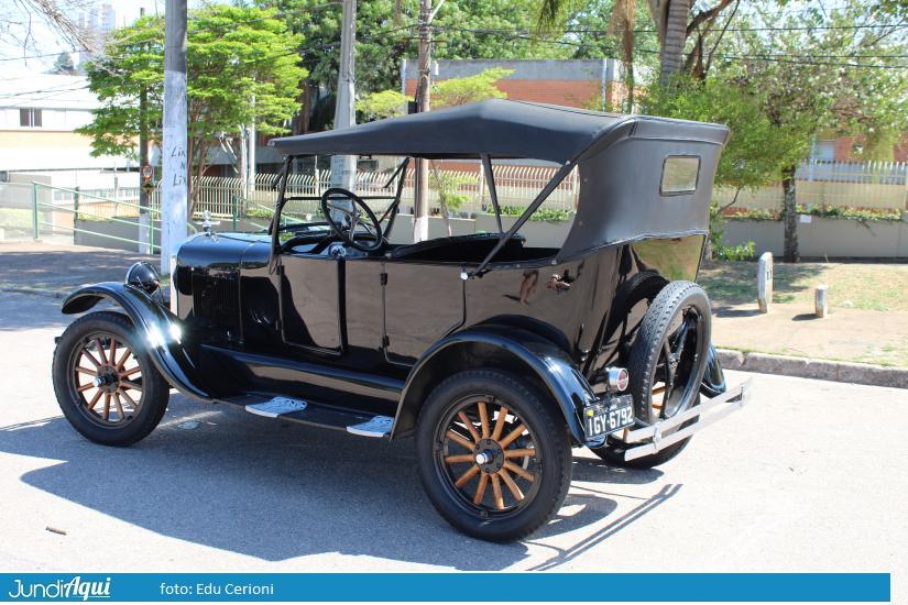 Carro mais antigo de Jundiaí roda há 100 anos