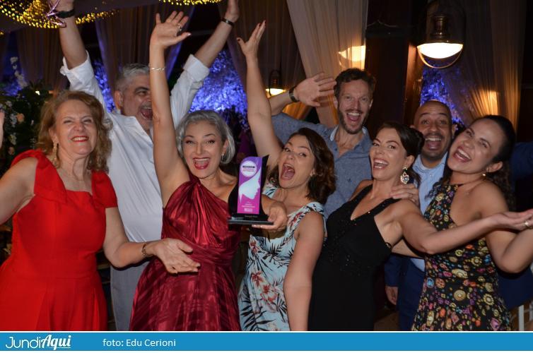 Festa elegante, badalada e divertida essa da ACE