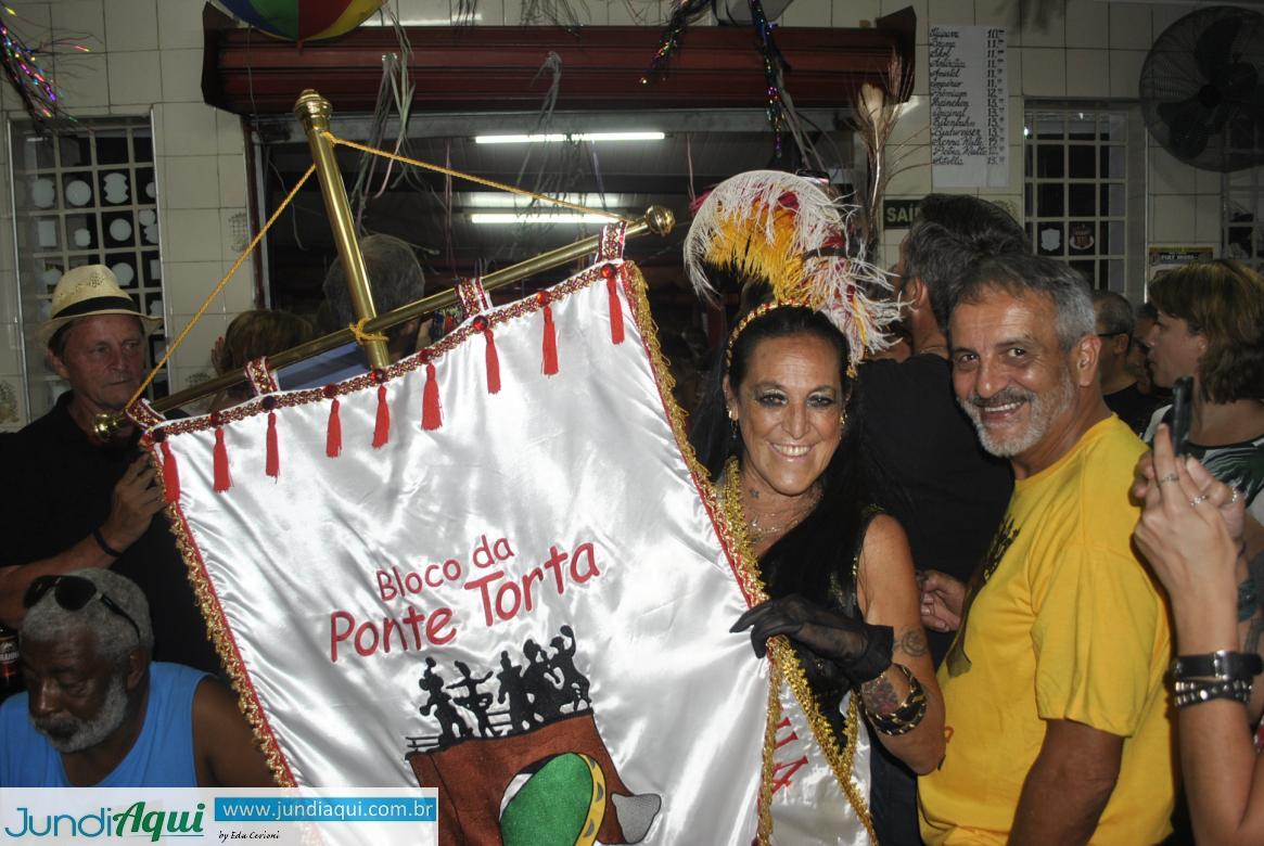 Bloco da Ponte Torta sem sua madrinha
