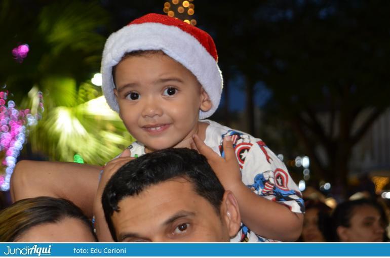 Natal Luz dá brilho ao Centro da Gente