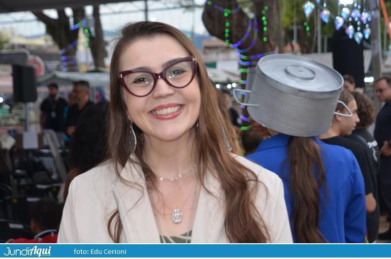 Marcela comemora ano de conquistas