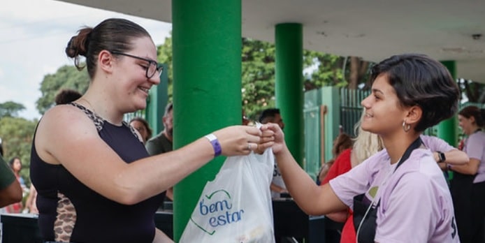 Você faz a festa ser solidária
