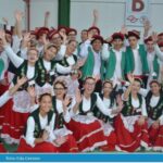 Festa abre com bispo, prefeito e alegria
