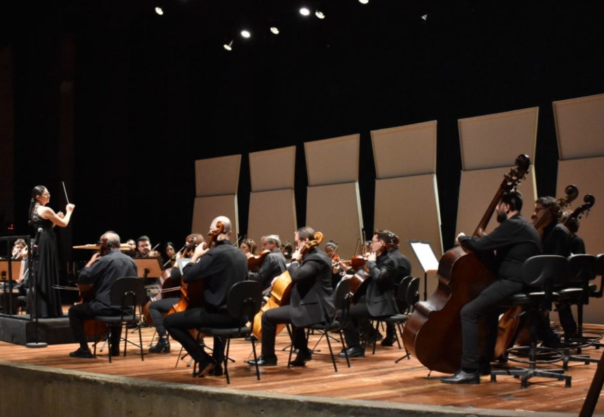 Orquestra vai de tango sábado